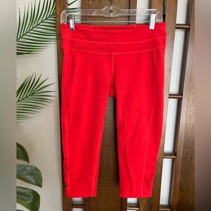 EUC Athleta Balance Ruched Capri Leggings, size MP